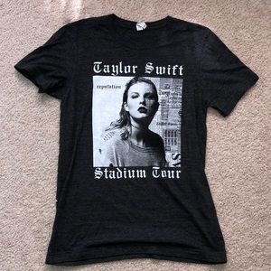 Taylor Swift Reputation Tour tee